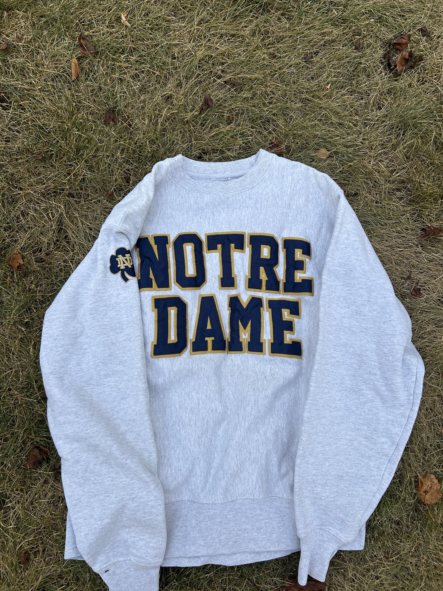 Vintage Notre Dame Champion Reverse Weave Sweatshirt Medium/Large