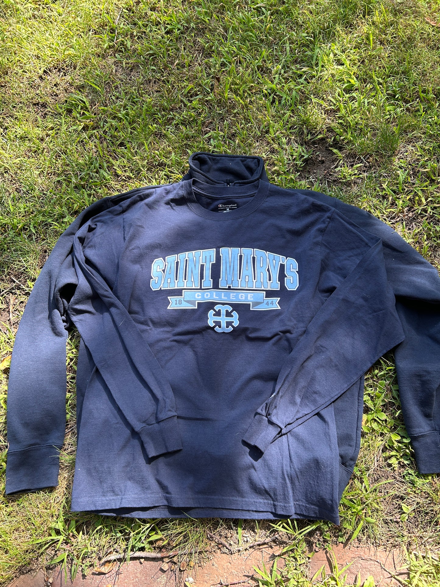 Saint Mary's College Long Sleeve Navy Blue Champion T-Shirt Medium