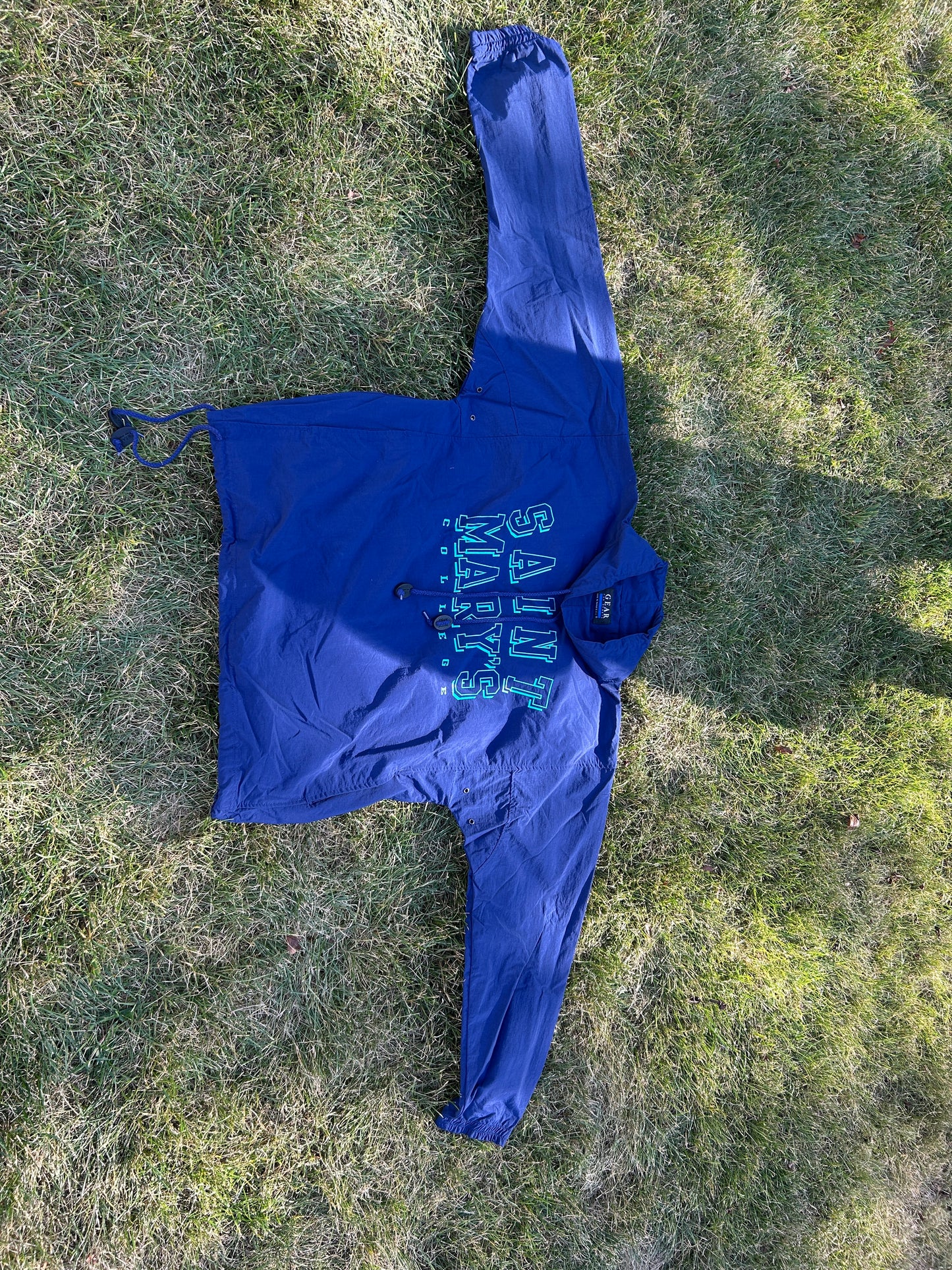 Vintage Saint Mary's College Medium Navy Blue/ Green Windbreaker Medium