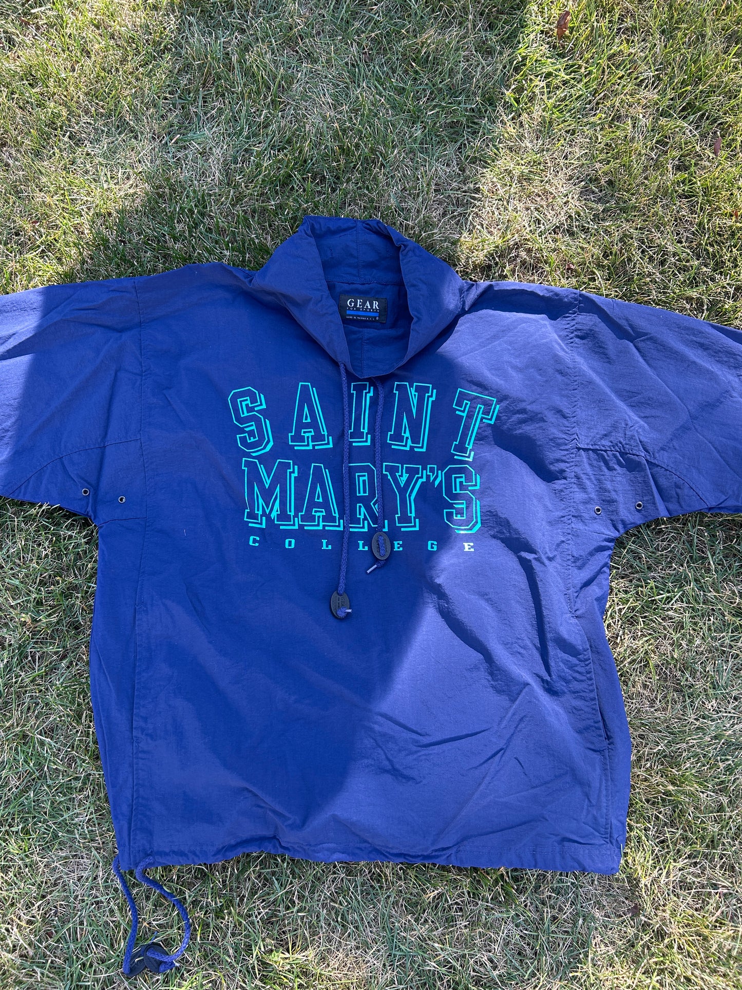 Vintage Saint Mary's College Medium Navy Blue/ Green Windbreaker Medium