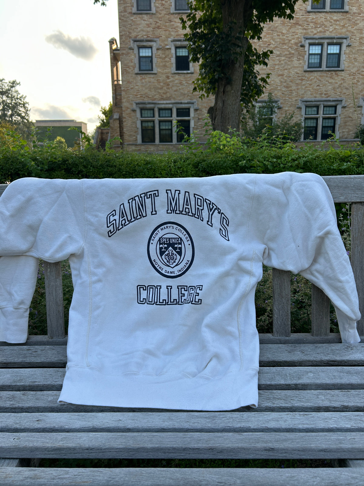 Vintage Saint Mary's College 80s Sweatshirt XL